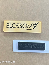 Làm bảng tên Mica giá rẻ